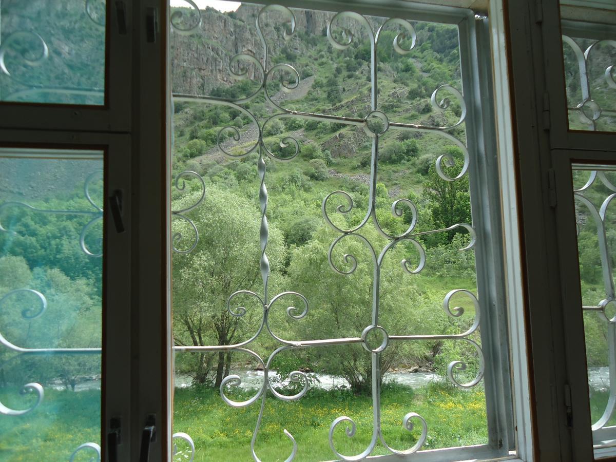 The River House Yeghegis Yekhegis Dış mekan fotoğraf