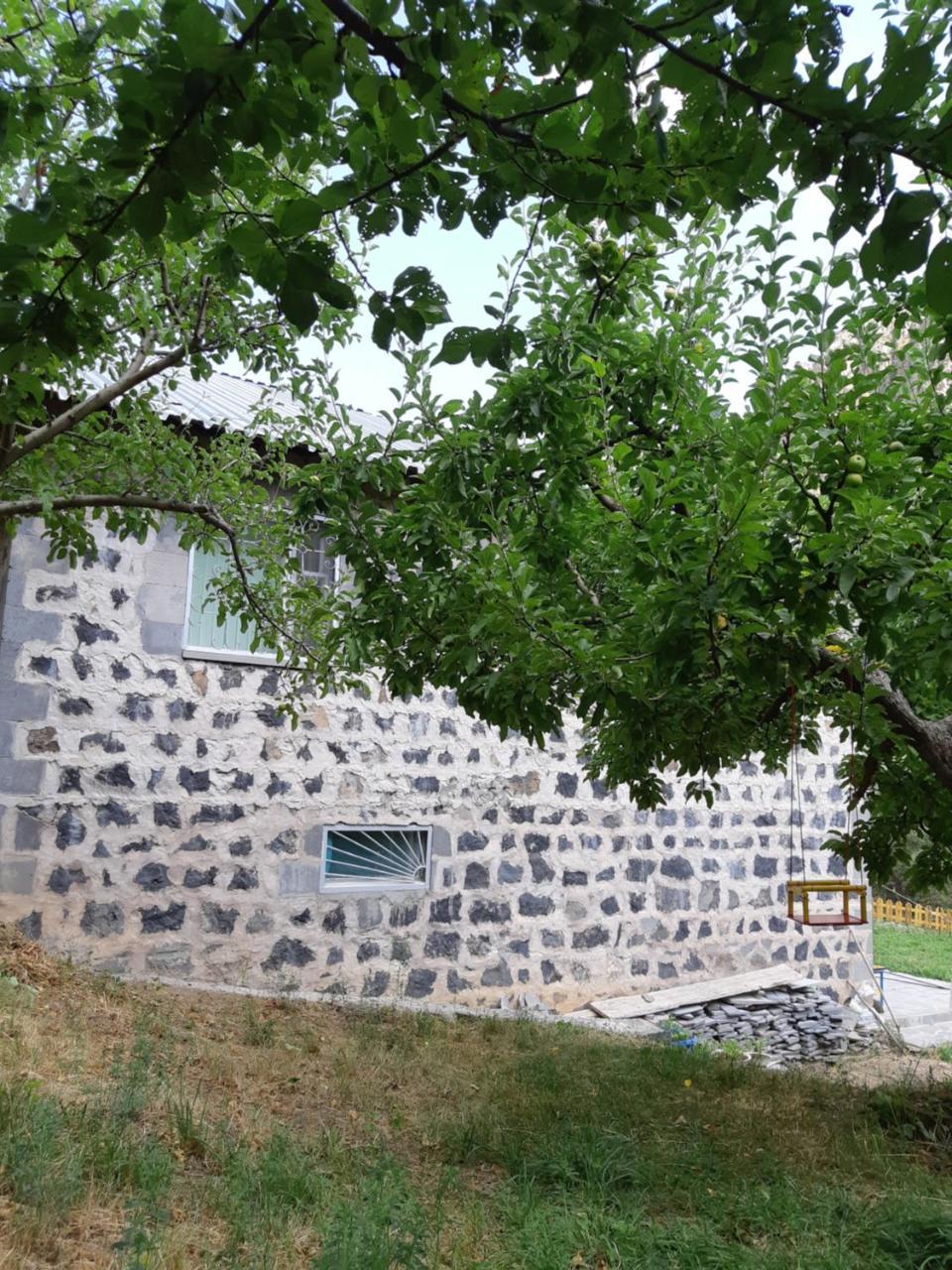 The River House Yeghegis Yekhegis Dış mekan fotoğraf